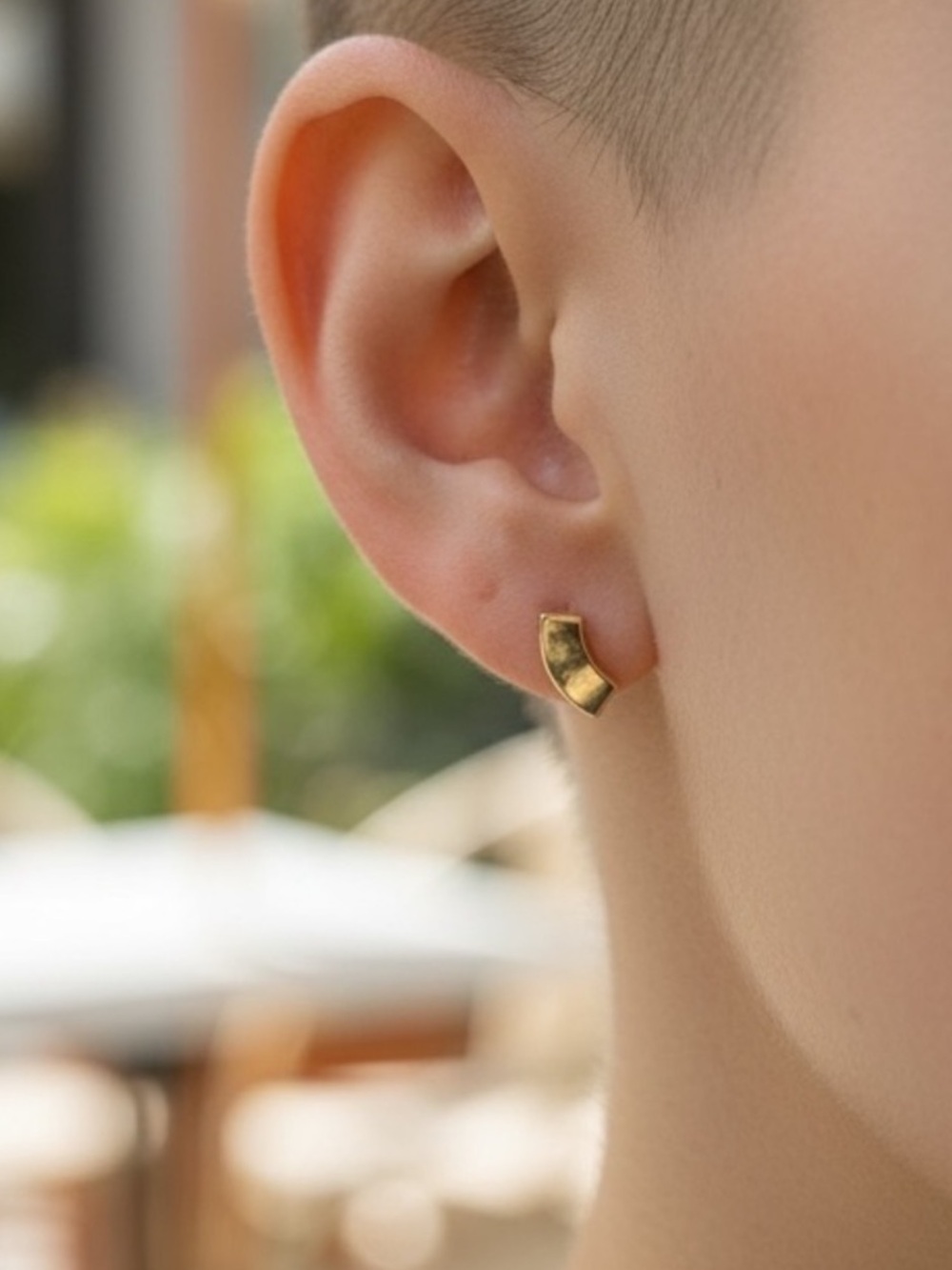 Minimalist Gold Curved Stud Earrings - Women's Jewelry